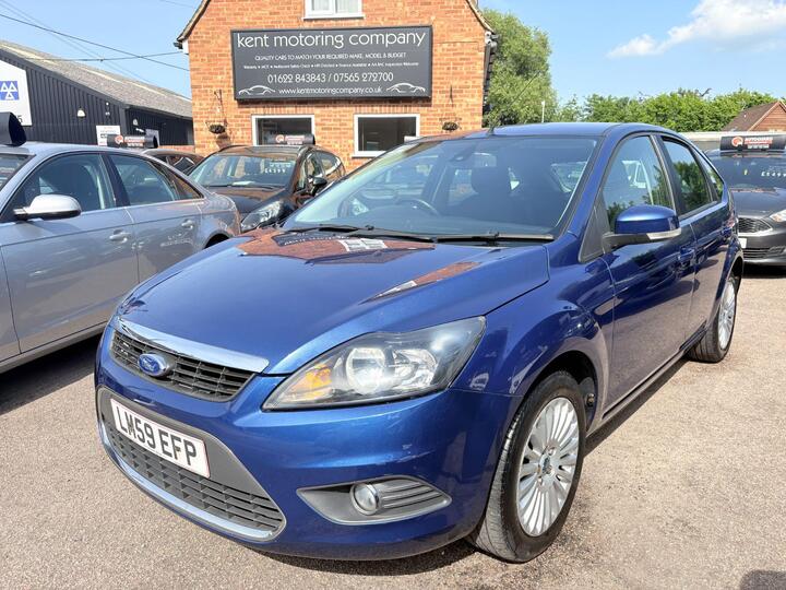 Ford Focus 1.6 Titanium 5dr