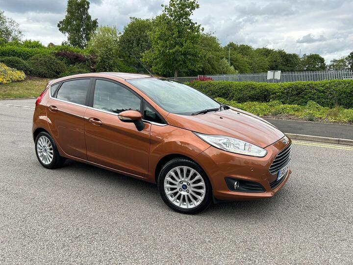 Ford Fiesta 1.0T EcoBoost Titanium Euro 6 (s/s) 5dr