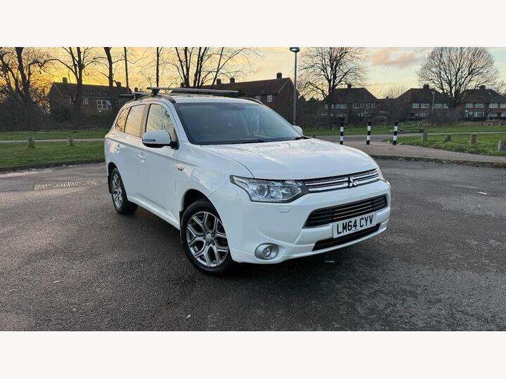 Mitsubishi Outlander 2.0h 12kWh GX4h CVT 4WD Euro 5 (s/s) 5dr
