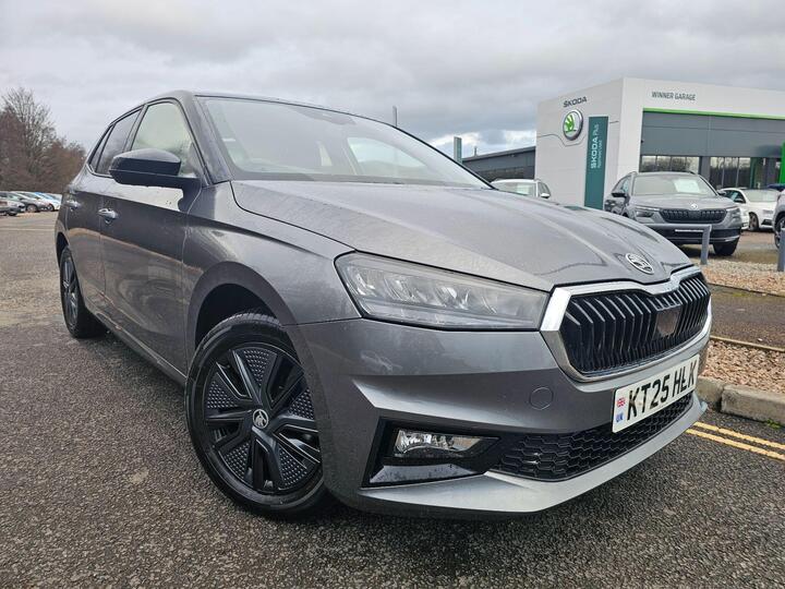 Skoda Fabia 1.0 TSI Design Edition Euro 6 (s/s) 5dr Skoda Fabia 1.0 TSI Design Edition Euro 6 (s/s) 5dr