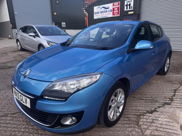 Renault Megane 1.6 16V Dynamique TomTom Euro 5 5dr