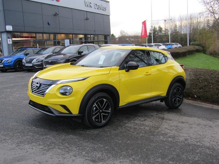 Nissan Juke 1.6 N-Connecta Auto Euro 6 5dr