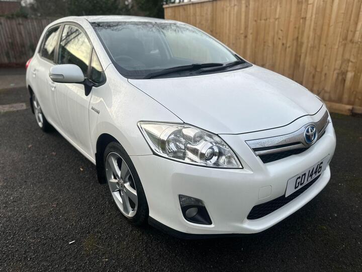 Toyota Auris 1.8 VVT-h T4 CVT Euro 5 (s/s) 5dr