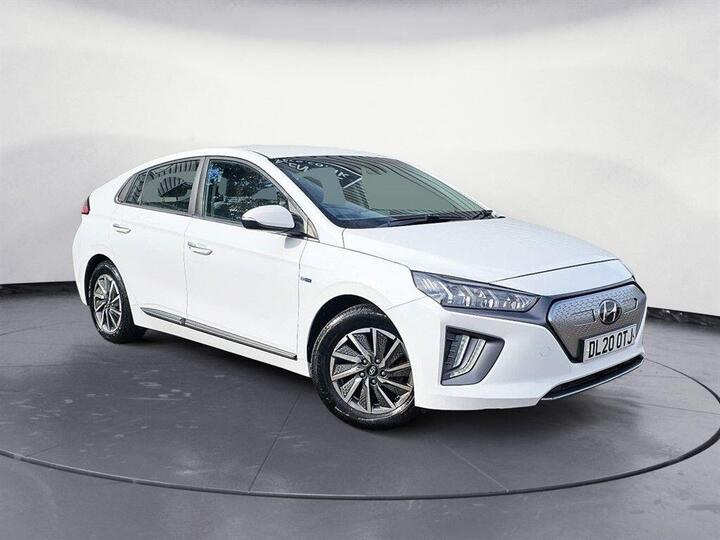 Hyundai IONIQ 38.3kWh Premium Auto 5dr Hyundai IONIQ 38.3kWh Premium Auto 5dr