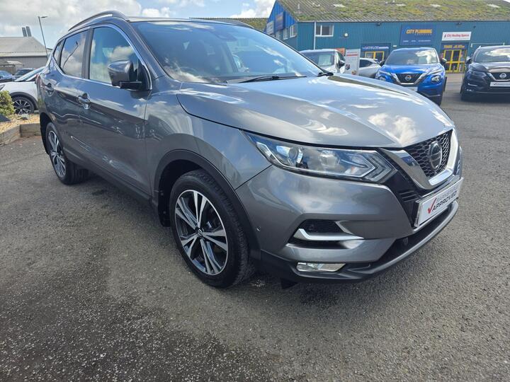 Nissan Qashqai 1.3 DIG-T N-Connecta Euro 6 (s/s) 5dr