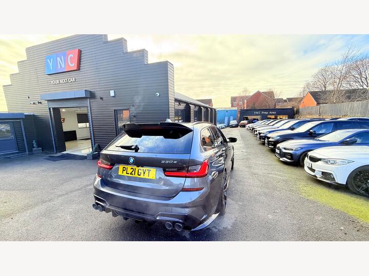BMW 3 Series 2.0 330e 12kWh M Sport Touring Auto Euro 6 (s/s) 5dr