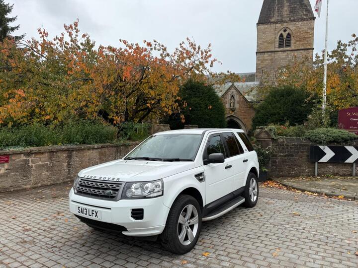 Land Rover Freelander 2 2.2 TD4 GS 4WD Euro 5 (s/s) 5dr Land Rover Freelander 2 2.2 TD4 GS 4WD Euro 5 (s/s) 5dr
