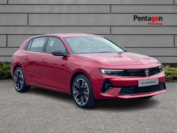 Vauxhall Astra Electric 54kWh Design Auto 5dr Vauxhall Astra Electric 54kWh Design Auto 5dr