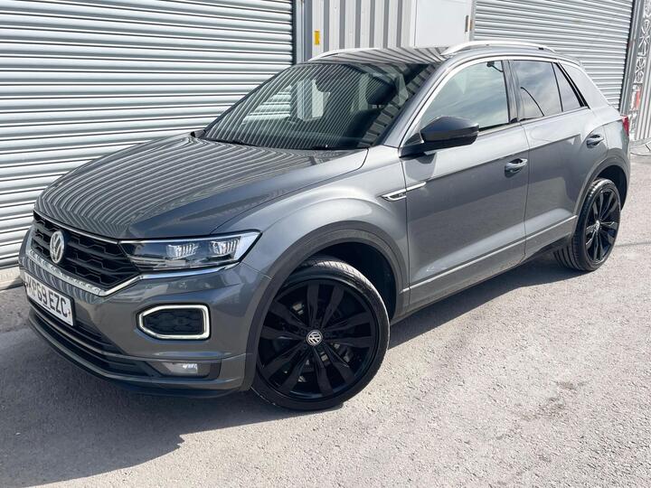 Volkswagen T-Roc 2.0 TDI R-Line DSG Euro 6 (s/s) 5dr Volkswagen T-Roc 2.0 TDI R-Line DSG Euro 6 (s/s) 5dr