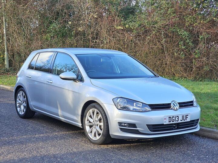 Volkswagen Golf 2.0 TDI BlueMotion Tech GT Euro 5 (s/s) 5dr
