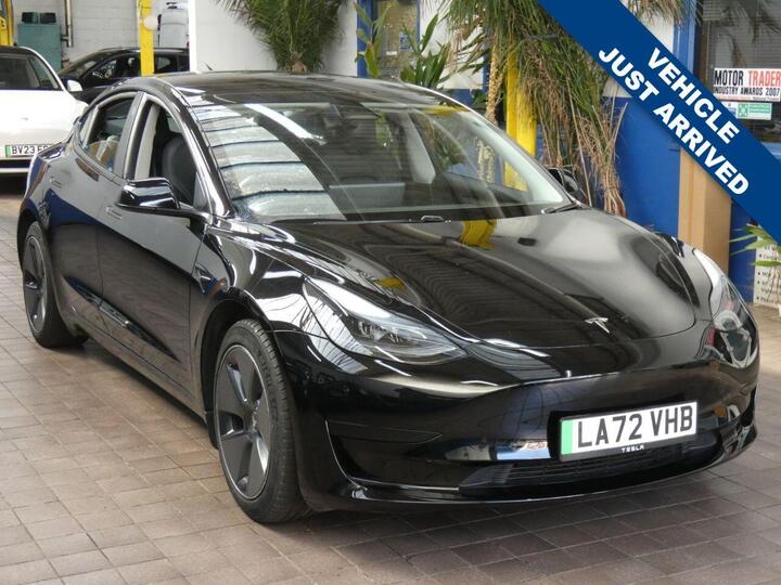 Tesla Model 3 Auto RWD 4dr