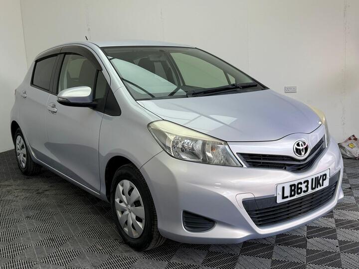 Toyota Yaris 1.33 Dual VVT-i TR Multidrive S Euro 5 5dr
