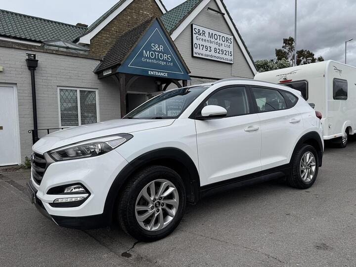 Hyundai TUCSON 1.7 CRDi Blue Drive SE Nav Euro 6 (s/s) 5dr