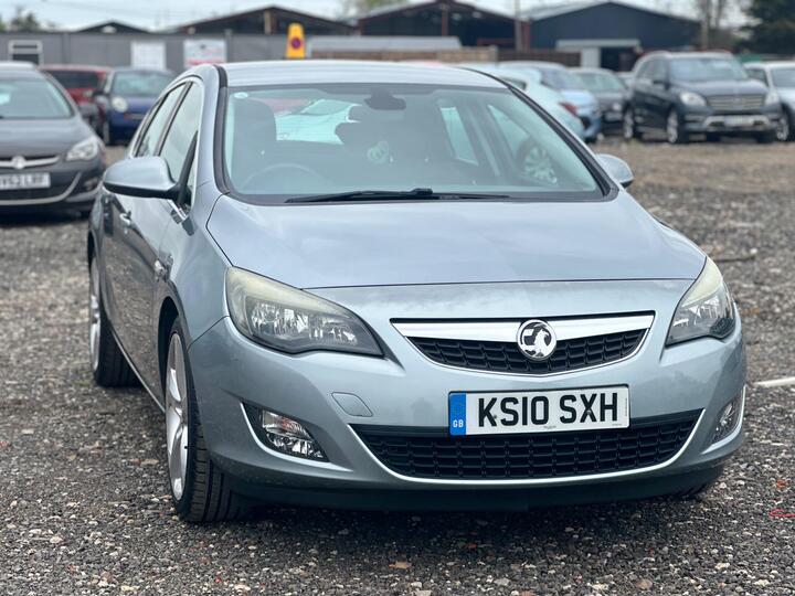 Vauxhall Astra 1.4T 16v SRi Euro 5 5dr