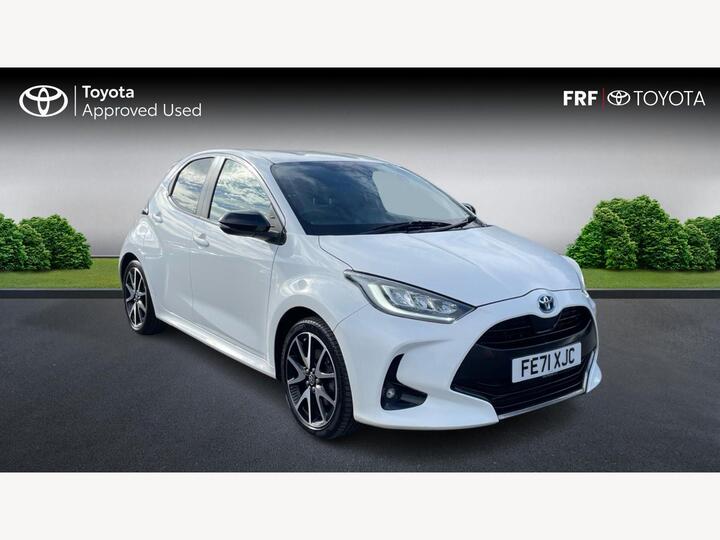 Toyota Yaris 1.5 VVT-h Dynamic E-CVT Euro 6 (s/s) 5dr