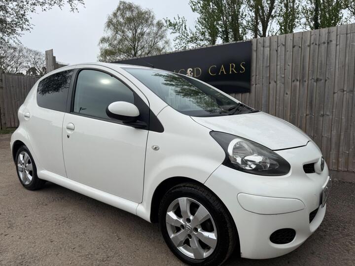 Toyota AYGO 1.0 VVT-i Go Euro 5 5dr