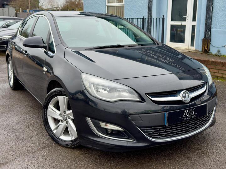 Vauxhall Astra 2.0 CDTi EcoFLEX SRi Euro 5 (s/s) 5dr