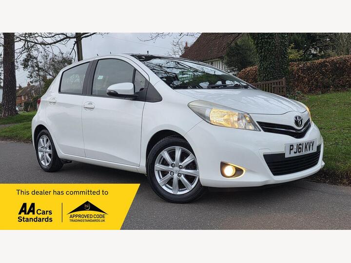 Toyota Yaris 1.33 Dual VVT-i T Spirit Euro 5 5dr Toyota Yaris 1.33 Dual VVT-i T Spirit Euro 5 5dr