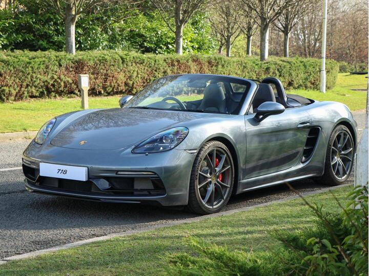 Porsche 718 Boxster 2.5T S PDK Euro 6 (s/s) 2dr Porsche 718 Boxster 2.5T S PDK Euro 6 (s/s) 2dr