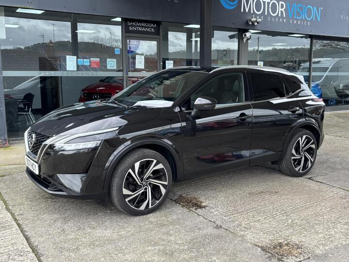 Nissan Qashqai 1.3 DIG-T MHEV Tekna+ XTRON Euro 6 (s/s) 5dr