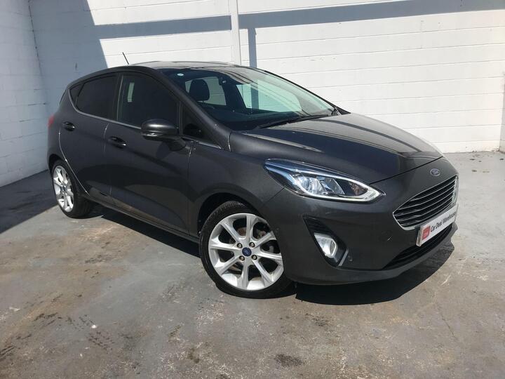 Ford Fiesta 1.0T EcoBoost Titanium Euro 6 (s/s) 5dr