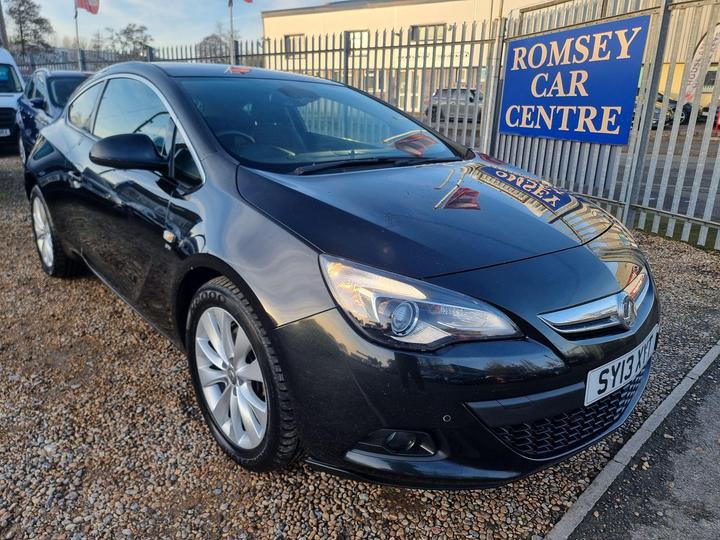 Vauxhall Astra GTC 2.0 CDTi SRi Euro 5 (s/s) 3dr