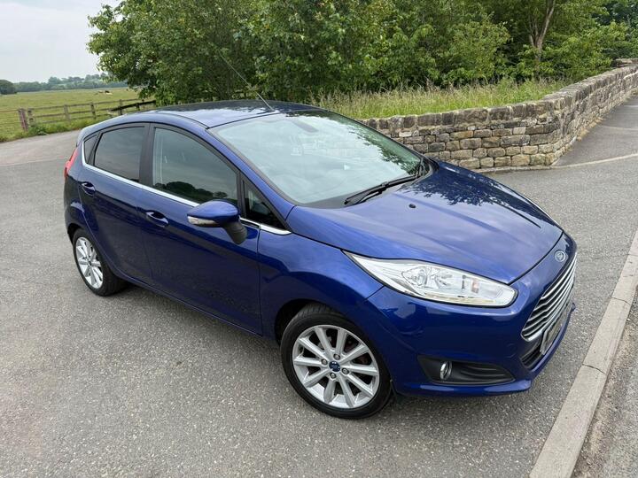 Ford Fiesta 1.0T EcoBoost Titanium Euro 6 (s/s) 5dr