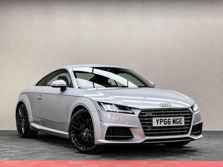 Audi TTS 2.0 TFSI S Tronic Quattro Euro 6 (s/s) 3dr