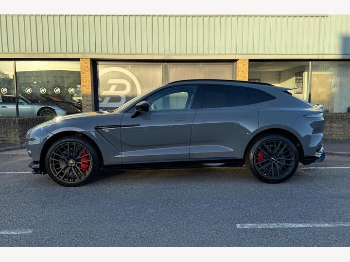 Aston Martin DBX 4.0 V8 707 Auto 4WD Euro 6 (s/s) 5dr Aston Martin DBX 4.0 V8 707 Auto 4WD Euro 6 (s/s) 5dr
