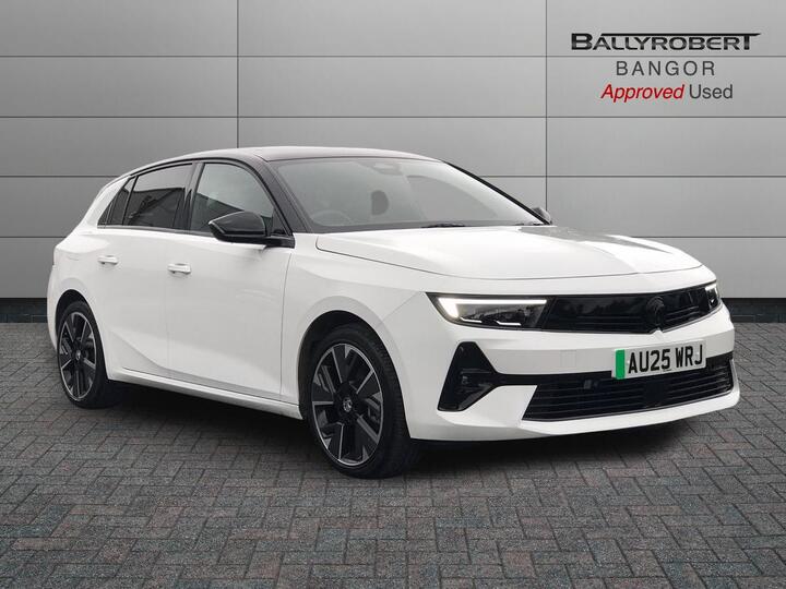 Vauxhall Astra 54kWh Ultimate Auto 5dr