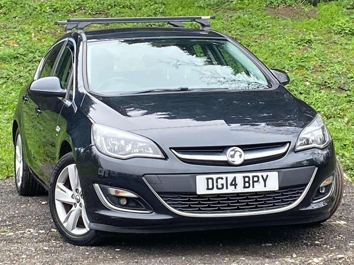 Vauxhall Astra 1.6 16v SRi Euro 5 5dr Vauxhall Astra 1.6 16v SRi Euro 5 5dr