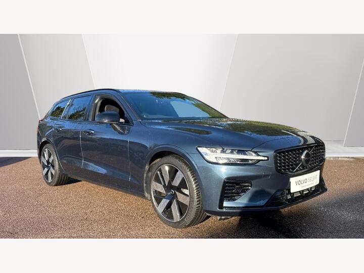 Volvo V60 2.0 T6 18.8kWh Plus Auto AWD Euro 6 (s/s) 5dr