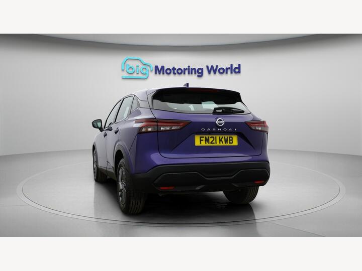 Nissan Qashqai 1.3 DIG-T MHEV Acenta Premium Euro 6 (s/s) 5dr