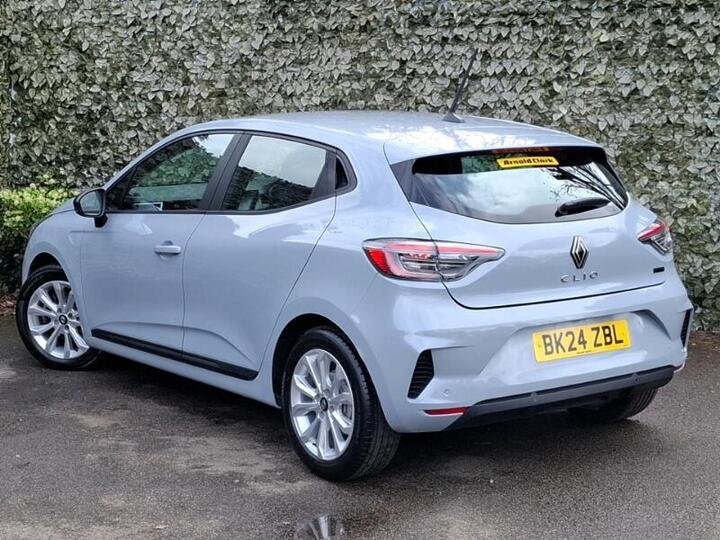 Renault Clio 1.6 E-TECH Evolution Auto Euro 6 (s/s) 5dr