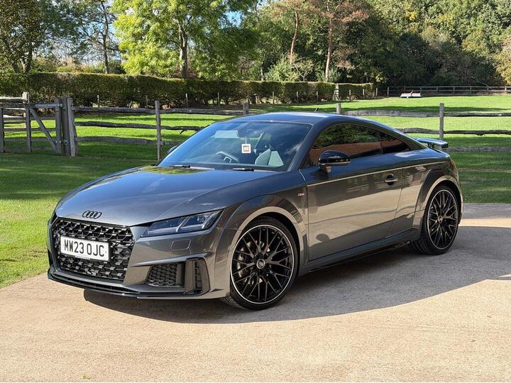 Audi TT 2.0 TFSI 40 Black Edition S Tronic Euro 6 (s/s) 3dr