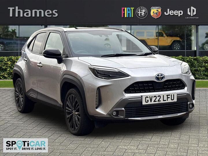 Toyota Yaris Cross 1.5 VVT-h Dynamic E-CVT AWD Euro 6 (s/s) 5dr