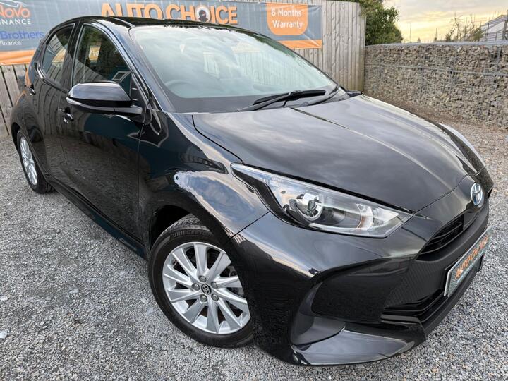 Toyota Yaris 1.5 VVT-h Icon E-CVT Euro 6 (s/s) 5dr