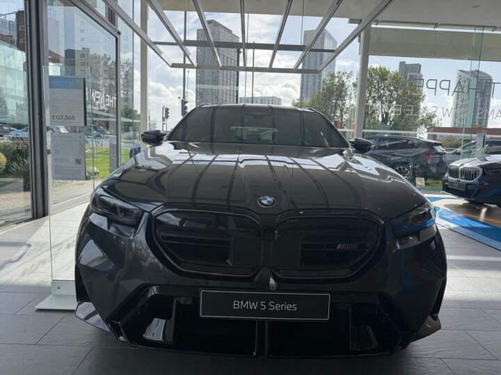 BMW M5 4.4 22.1kWh Touring Steptronic XDrive Euro 6 (s/s) 5dr