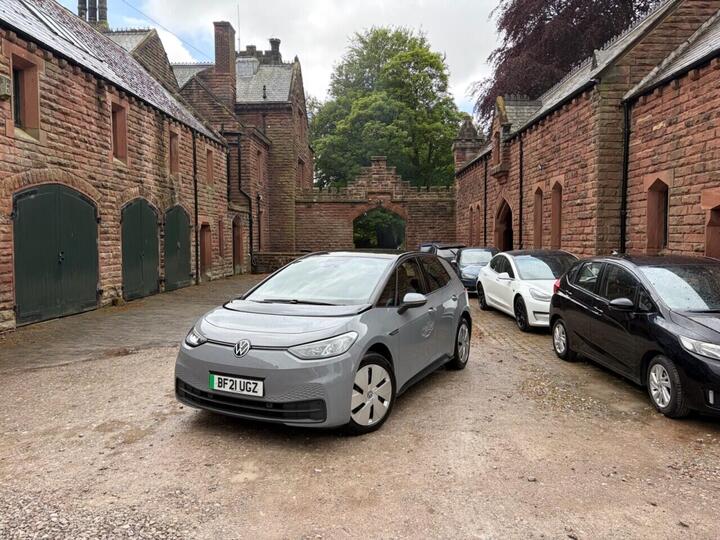 Volkswagen ID.3 Pro Performance 58kWh Life Auto 5dr