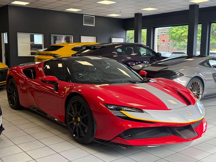 Ferrari SF90 4.0T V8 7.9kWh F1 DCT 4WD Euro 6 (s/s) 2dr Ferrari SF90 4.0T V8 7.9kWh F1 DCT 4WD Euro 6 (s/s) 2dr