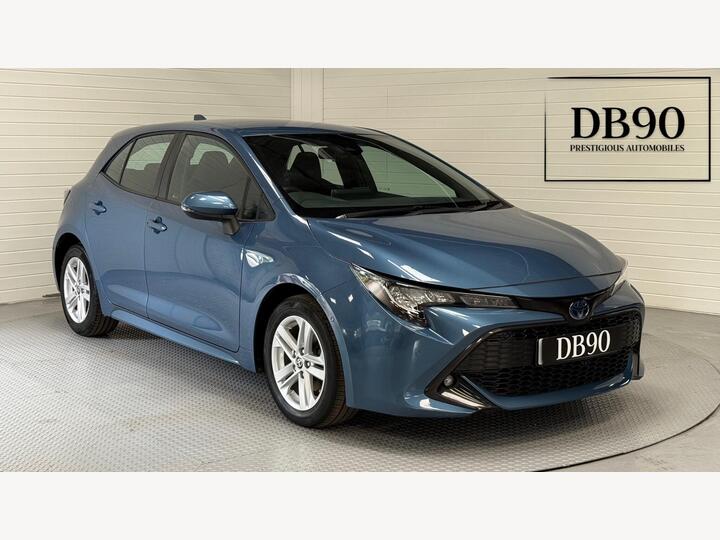 Toyota Corolla 1.8 VVT-h Icon Tech CVT Euro 6 (s/s) 5dr