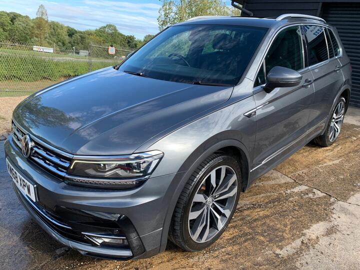 Volkswagen Tiguan 2.0 TDI R-Line DSG 4Motion Euro 6 (s/s) 5dr