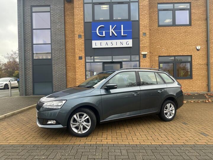 Skoda Fabia 1.0 TSI SE Euro 6 (s/s) 5dr Skoda Fabia 1.0 TSI SE Euro 6 (s/s) 5dr