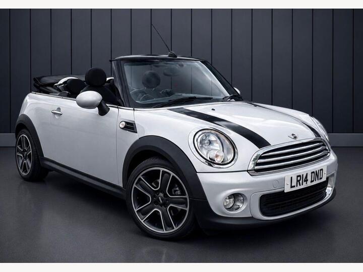 MINI CONVERTIBLE 1.6 Cooper Auto Euro 6 2dr