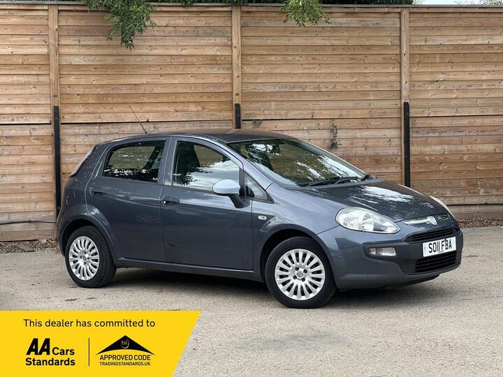 Fiat Punto Evo 1.2 Active Euro 5 (s/s) 5dr Fiat Punto Evo 1.2 Active Euro 5 (s/s) 5dr