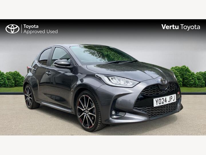 Toyota Yaris 1.5 VVT-h GR SPORT E-CVT Euro 6 (s/s) 5dr
