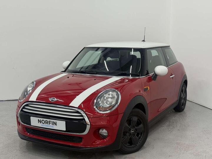 MINI HATCH 1.5 Cooper Auto Euro 6 (s/s) 3dr