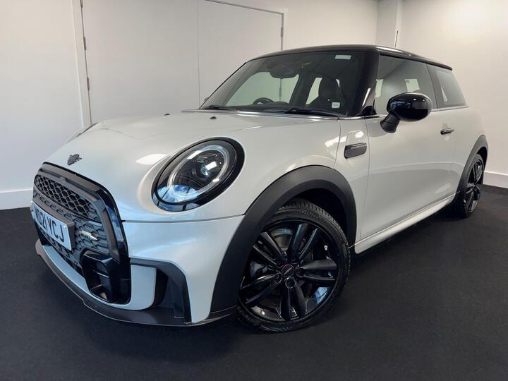 MINI Hatch 1.5 Cooper Sport Steptronic Euro 6 (s/s) 3dr