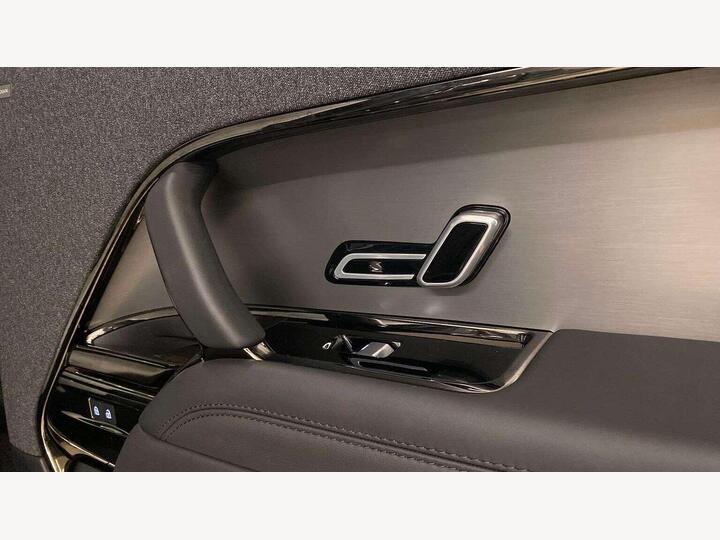 Land Rover RANGE ROVER SPORT 3.0 D300 MHEV Dynamic SE Auto 4WD Euro 6 (s/s) 5dr Land Rover RANGE ROVER SPORT 3.0 D300 MHEV Dynamic SE Auto 4WD Euro 6 (s/s) 5dr