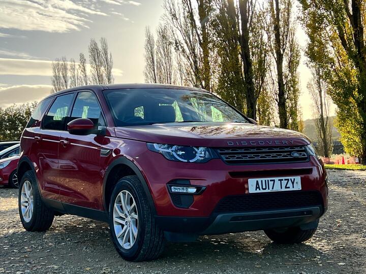Land Rover Discovery Sport 2.0 TD4 SE Tech 4WD Euro 6 (s/s) 5dr Land Rover Discovery Sport 2.0 TD4 SE Tech 4WD Euro 6 (s/s) 5dr